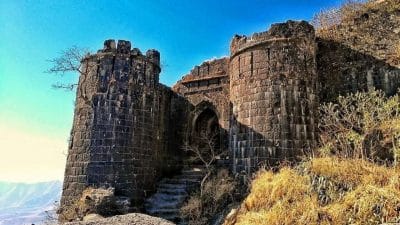 Sinhagad Fort: इतिहास के पन्नों में छिपी है वीरता की कहानी, पढ़ें सिंहगढ़ किला और तानाजी मालुसरे की गाथा