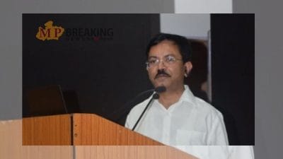 शिकायतकर्ता ने DG EOW को लिखा पत्र, कहा- “इस घोटाले से मनोज श्रीवास्तव सर का कोई लेना देना नहीं, जाँच से नाम हटाया जाये”