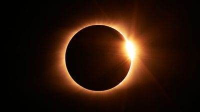 Surya Grahan : 2026 में इस दिन लगेगा साल का पहला सूर्य ग्रहण, भारत में दिखेगा? जानें डेट टाइम और सूतककाल