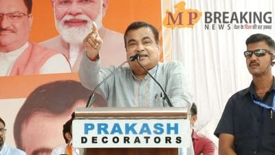 भाषण के दौरान बेहोश हुए नितिन गडकरी, कुछ देर आराम के बाद फिर किया जनता को संबोधित