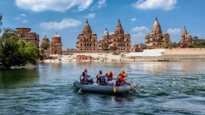 MP Tourism: एडवेंचर के शौकीनों के लिए बेस्ट है मध्य प्रदेश की ये जगहें, यहां जमकर करें मौज मस्ती