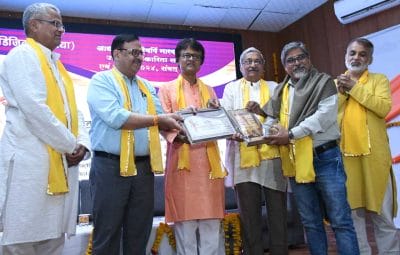 एमपी ब्रेकिंग न्यूज़ के एसोसिएट एडिटर अतुल सक्सेना को मामा माणिकचंद वाजपेयी स्मृति सेवा न्यास ने किया सम्मानित, 14 श्रेणियों में दिये गए सम्मान