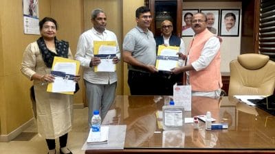 MP News : रेशम के धागे से बनेंगी दवाइयां और बैंडेज, ऐसा करने वाला देश का पहला राज्य बना मध्य प्रदेश