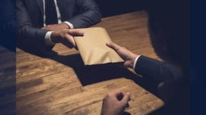 सहायक शिक्षक ने ली 1 लाख रुपये की रिश्वत, लोकायुक्त पुलिस ने रंगे हाथ गिरफ्तार किया, भृत्य भी आरोपी