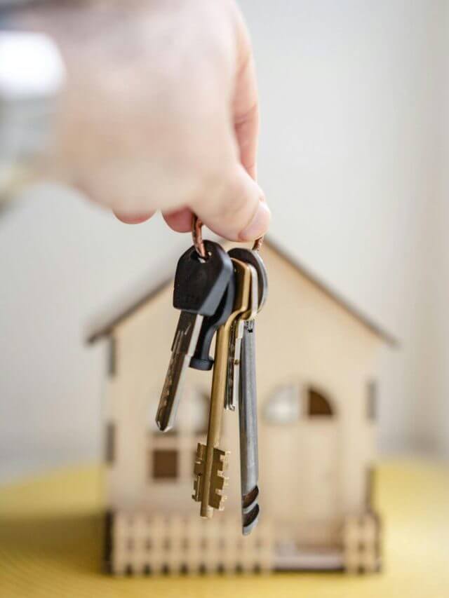 Personal Loan: क्रेडिट स्कोर के अलावा भी एक चीज डालती है लोन लेने में अड़ंगा, मत करना अनदेखा