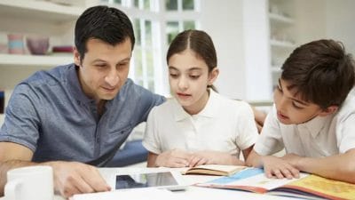 10th से पहले बच्चे को ना भेजे Coaching, अपनाएं ये टिप्स, Exam में आएंगे अच्छे मार्क्स