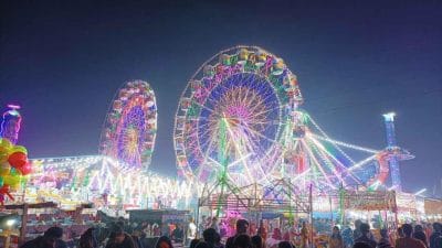 रीवा में लगा अड़गड़नाथ धाम का भव्य मेला, झूले बने लोगों के आकर्षण का केंद्र