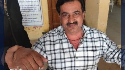 पटवारी ने किसान से इस एवज मांगी थी घूस, लोकायुक्त पुलिस ने 40 हजार रुपये की रिश्वत लेते रंगे हाथ पकड़ा