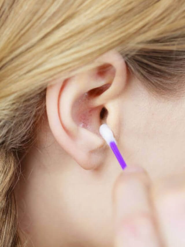 कानों में जमी मैल को साफ करने के लिए अपनाएं ये सरल तरीके, चंद मिनटों में मिल जाएगी पूरी सफाई