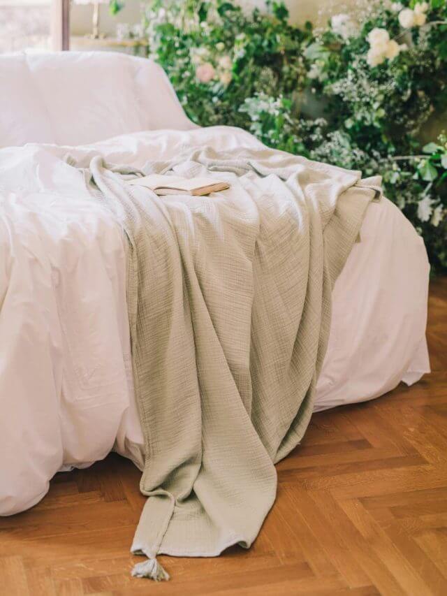 pexels-leeloothefirst-8210488