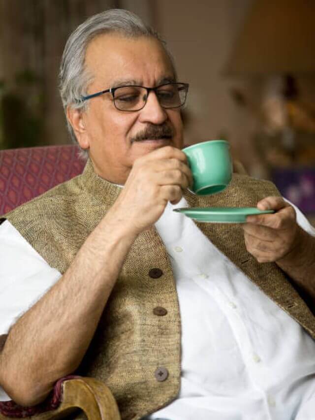 क्या बार-बार चाय को गर्म करके पीना सही है? एक्सपर्ट के हैरान करने वाली राय, सेहत से जुड़ी सच्चाई जानना आपके लिए ज़रूरी!