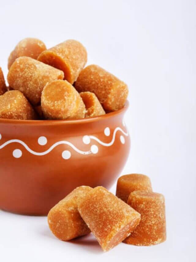 Benefits of jaggery : रात में नहीं, इस वक्त करें सेवन, बनेगा औषधि समान, बीमारियों को कहें अलविदा