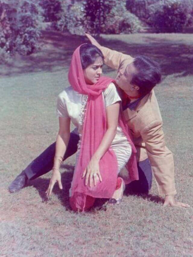 शम्मी कपूर की हीरोइन छोटे स्टार्स को नहीं लगाती थी ‘मुंह, छोटे कलाकारों से दूरी बनाए रखती थीं, लेकिन स्क्रीन पर उनकी अदाओं का जादू खूब चलता था