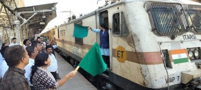 अंतर्राष्ट्रीय महिला दिवस पर भोपाल रेल मंडल का अनूठा प्रयास : पूरी कमान महिला कर्मचारियों की सौंपी, फुल रफ्तार में दौड़ाई ट्रेन