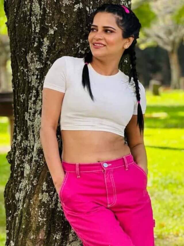 बेटी के सपनों को सच करने के लिए मां ने सबकुछ कुर्बान कर दिया, गहने बेचकर मुंबई भेजा, पिता से छुपाकर उसने अपना ऐक्टिंग कैरियर शुरू किया।