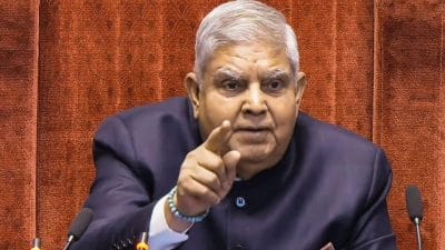 उपराष्ट्रपति जगदीप धनखड़ को सीने में उठा दर्द, AIIMS में किया गया एडमिट, जानें कैसी है हालत