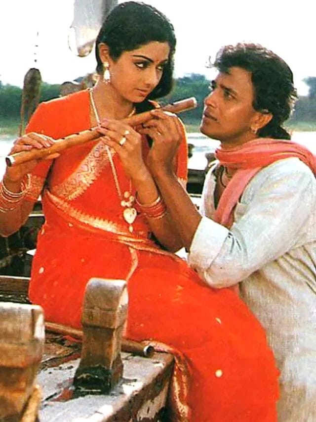 हीरो कहां गया? जैसे ही श्रीदेवी का नाम लिया गया, सुपरस्टार ने सेट से भागने में ही भलाई समझी, जबकि कभी अपने डेब्यू से धूम मचा चुका था!