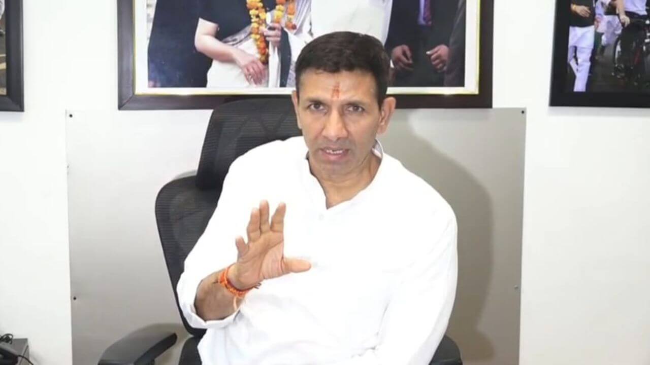 इंदौर दूषित पेयजल मामला : जीतू पटवारी ने घटना को बताया ‘सिस्टम का अपराध, दोषियों पर हत्या का मुकदमा दर्ज करने की मांग