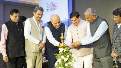 “हम उद्योगपतियों की समृद्धि चाहते हैं” इन्वेस्टमेंट ऑपर्च्युनिटीज इन मध्य प्रदेश के इंटरैक्टिव सेशन में उद्योगपतियों से बोले मुख्यमंत्री मोहन यादव