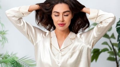 स्ट्रॉन्ग और शाइनी हेयर के लिए बेस्ट हैं ये 3 नेचुरल शैंपू, जानें बनाने की विधि