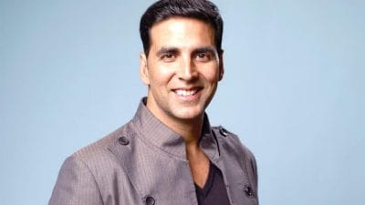 अक्षय कुमार ने 12 साल बाद की रैंप पर वापसी, आइकॉनिक स्वैग के साथ चलते हुए आए नजर