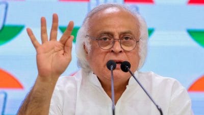 बिहार में कर्पूरी ठाकुर को लेकर राजनीति गरमाई, कांग्रेस ने OBC आरक्षण पर सरकार गिराने की दिलाई याद