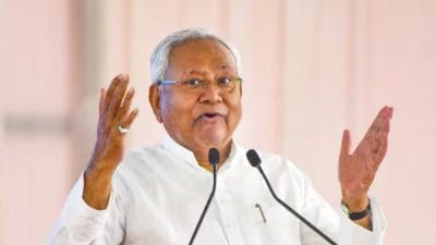 41 अहम फैसलों पर नीतीश कैबिनेट की मुहर, पत्रकारों की पेंशन बढ़ी, युवा आयोग में 6 पदों को मंजूरी