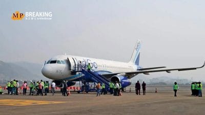 दिल्ली से गोवा जा रही इंडिगो फ्लाइट की मुंबई एयरपोर्ट पर इमरजेंसी लैंडिंग, जानिए क्या थी इसके पीछे की वजह