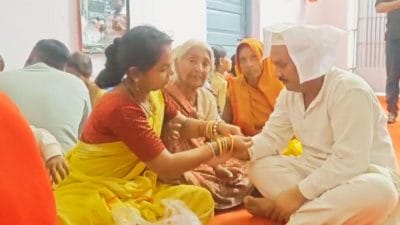 उमरिया जिला जेल में धूमधाम से मनाया गया रक्षाबंधन, बहनों ने भाई के लिए की कामना