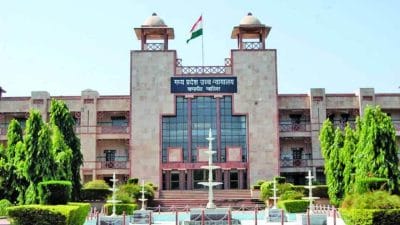 PWD के चीफ इंजीनियर सूर्यवंशी को संभाग से हटाने की मांग तेज, प्रमुख सचिव को लिखा पत्र, उच्च न्यायालय ने माना अवमानना का दोषी