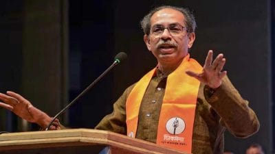 डोनाल्ड ट्रंप भारत का मजाक बना रहे, 50% टैरिफ लगाने पर उद्धव ठाकरे ने सरकार को खूब सुनाया