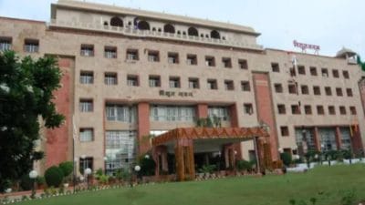 जयपुर डिस्कॉम में ‘डिजिटल घोटाला’! लाखों खर्च कर ऐप बनाया, लेकिन इंजीनियरों ने क्यों नहीं किया इस्तेमाल?