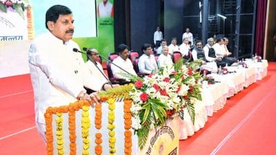 सीएम डॉ. मोहन यादव ने किया ‘पर्यावरण से समन्वय’ संगोष्ठी का शुभारंभ, इंजीनियर्स के लिए पर्यावरण-अनुकूल तकनीकी प्रशिक्षण