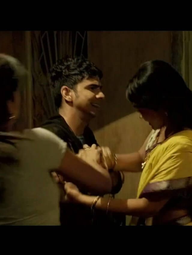 MV5BYzZjMTUyOWYtYTVlMS00NWZlLTgzM2ItYTZlYTJhNjE5YTgwXkEyXkFqcGc@._V1_