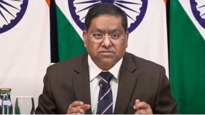 भारत ने नागरिकों को रूसी सेना में शामिल होने के प्रस्तावों से बचने की सलाह दी, 15 भारतीय यूक्रेन में फंसे