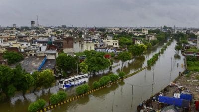 चीन से लौटते ही PM मोदी ने भगवंत मान से की बात, पंजाब बाढ़ का लिया अपडेट