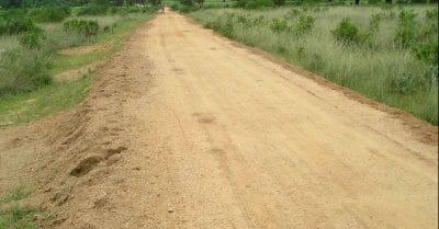 दमोह में फिर खुली विकास की पोल, सड़क न होने से गर्भवती को ट्रैक्टर-ट्रॉली पर ले जाना पड़ा अस्पताल