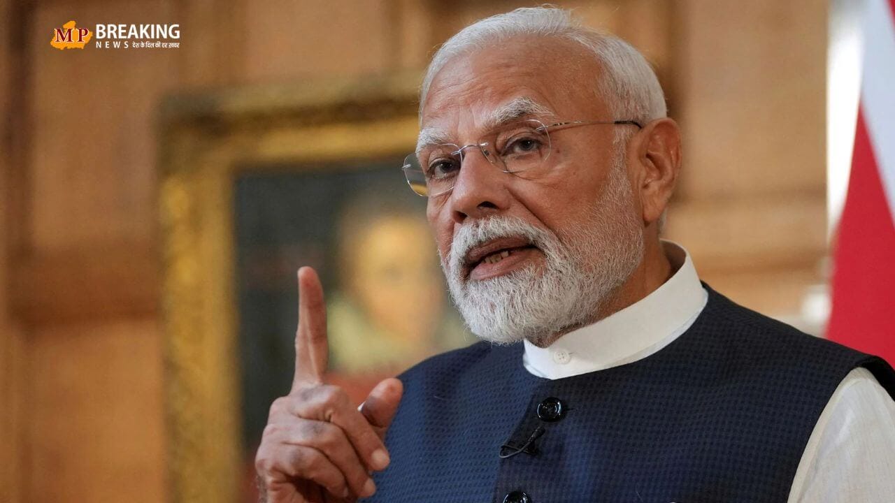 PM Modi 'मन की बात' में पीएम मोदी ने छठ पूजा की दी बधाई, सरदार पटेल और बीरसा मुंडा को किया याद