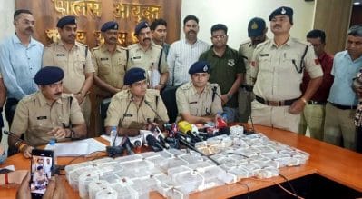 भोपाल पुलिस ने पकड़े चोर, साढ़े तीन करोड़ के सोने-चांदी के जेवर बरामद