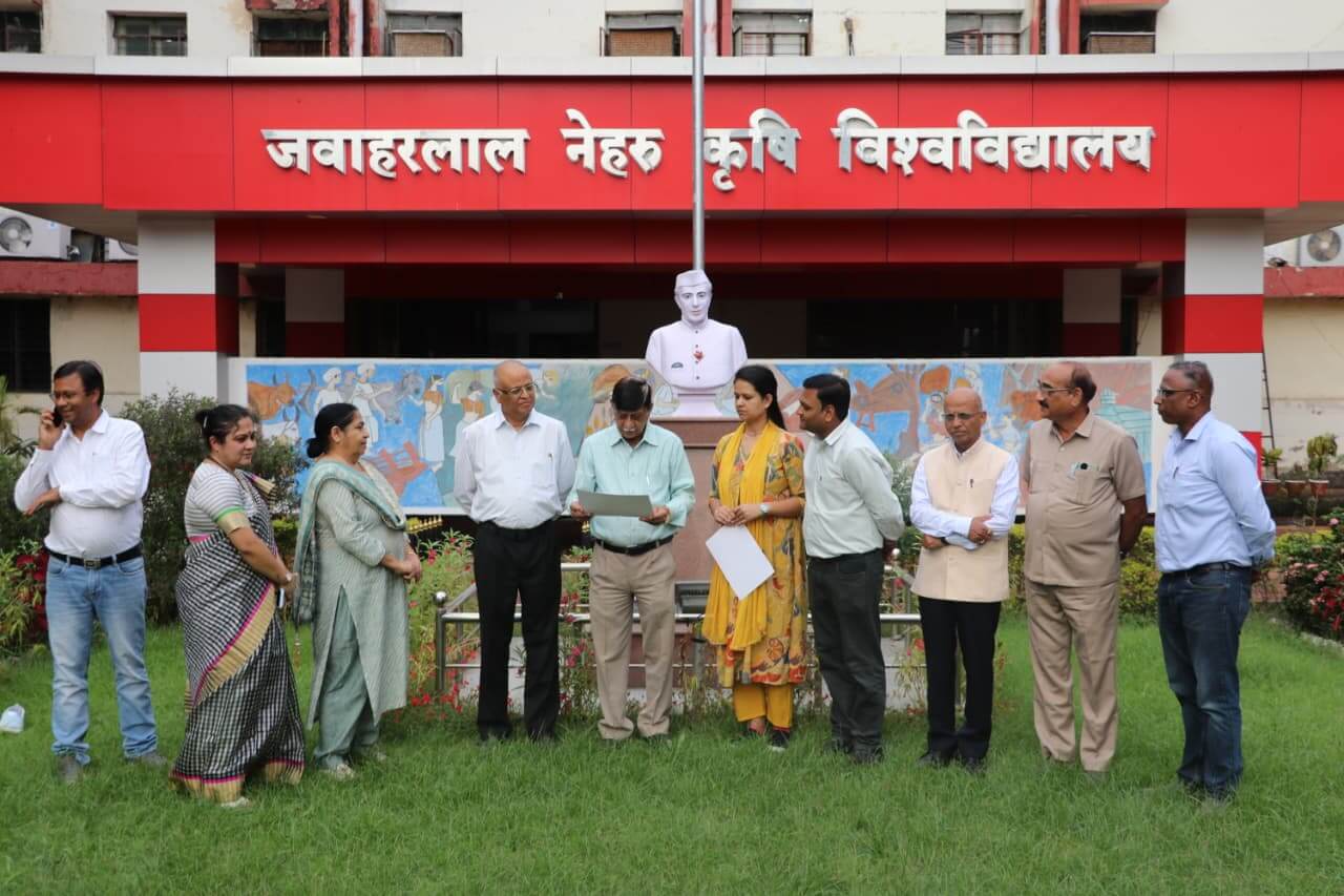 Dr. Pramod Kumar Mishra Researchers from Jawaharlal Nehru Agricultural University