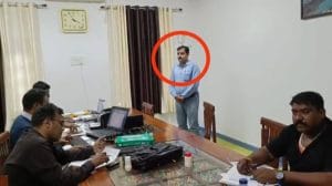 पंचायत सचिव ने उप सरपंच से मांगी रिश्वत, लोकायुक्त पुलिस ने 15000 रुपये लेते रंगे हाथ पकड़ा