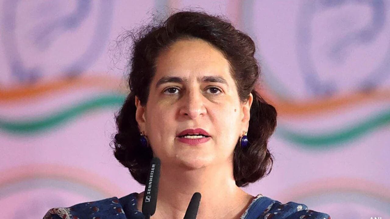 रॉबर्ट वाड्रा के बयान से बढ़ा सियासी पारा, प्रियंका गांधी को प्रधानमंत्री पद का चेहरा बनाने की बात पर शाहनवाज हुसैन ने कहा “कांग्रेस में अंदरूनी द्वंद्व शुरू, सत्ता के सपने कभी पूरे नहीं होंगे”