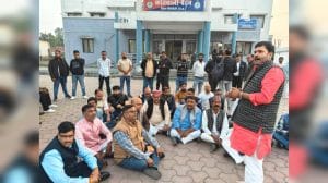 IAS संतोष वर्मा के बयान पर सिंगरौली में बवाल, सर्व ब्राह्मण समाज समेत कई संगठनों ने की FIR की मांग