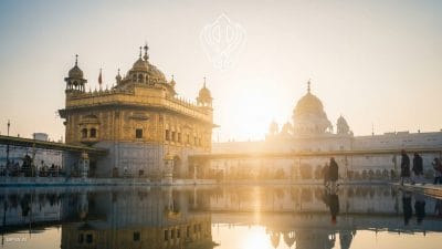 गुरु नानक देव जी का प्रकाश पर्व: भेजें ऐसी शुभकामनाएं जो दिल को रौशनी से भर दें