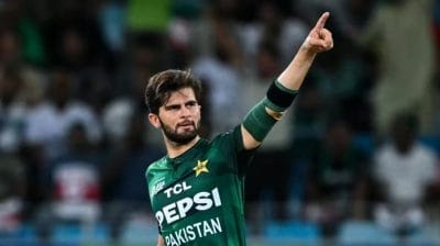 T20 वर्ल्ड कप 2026 से पहले पाकिस्तान को लगा झटका! चोट के चलते ये बड़ा खिलाड़ी इस टूर्नामेंट से हुआ बाहर