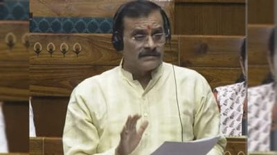 खजुराहो विश्व धरोहर परिसर में बढ़ते अवैध अतिक्रमण को लेकर वीडी शर्मा ने व्यक्त की चिंता, CAG रिपोर्ट का हवाला देकर संसद में उठाया मुद्दा