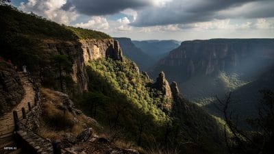 मजबूत दिल वाले ही कर सकते हैं MP की इन जगहों को एक्सप्लोर, खतरनाक है यहां के नजारे