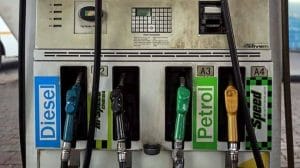 Petrol-Diesel Prices: राज्यों में टैक्स का खेल, MP-राजस्थान में 100 पार तो UP-दिल्ली में राहत; जानें अपने राज्य के रेट
