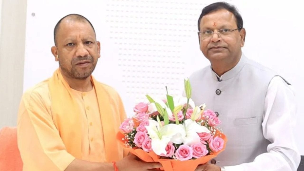 पंकज चौधरी के सिर पर सजा ‘यूपी बीजेपी अध्यक्ष’ का ताज, केंद्रीय मंत्री पीयूष गोयल ने किया ऐलान