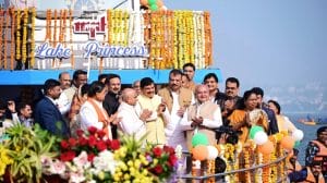 भोपाल के बड़े तालाब में डल झील की तर्ज पर चलेंगे शिकारा, सीएम डॉ. मोहन यादव ने किया शुभारंभ, ले सकेंगे शॉपिंग और स्थानीय व्यंजनों का लुत्फ